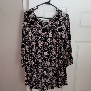 Adorable flowery shirt!